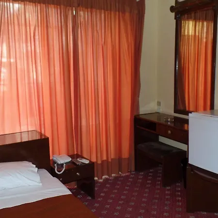 Cavo D' Oro 3* Piraeus